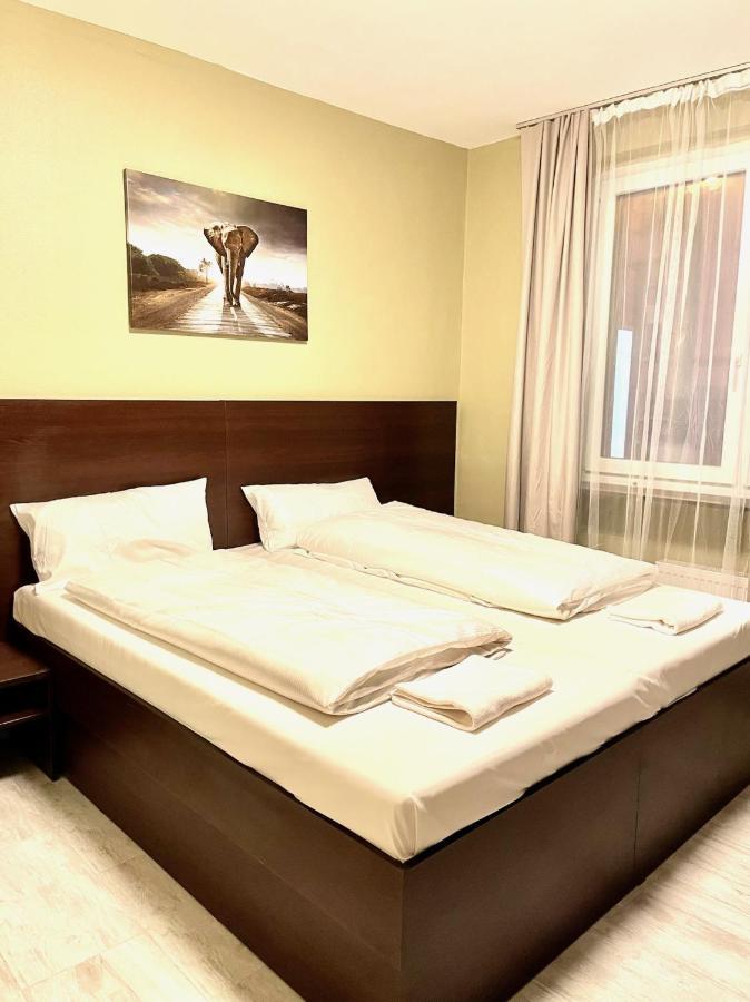 Hotel City Star Francfort-sur-le-Main Extérieur photo