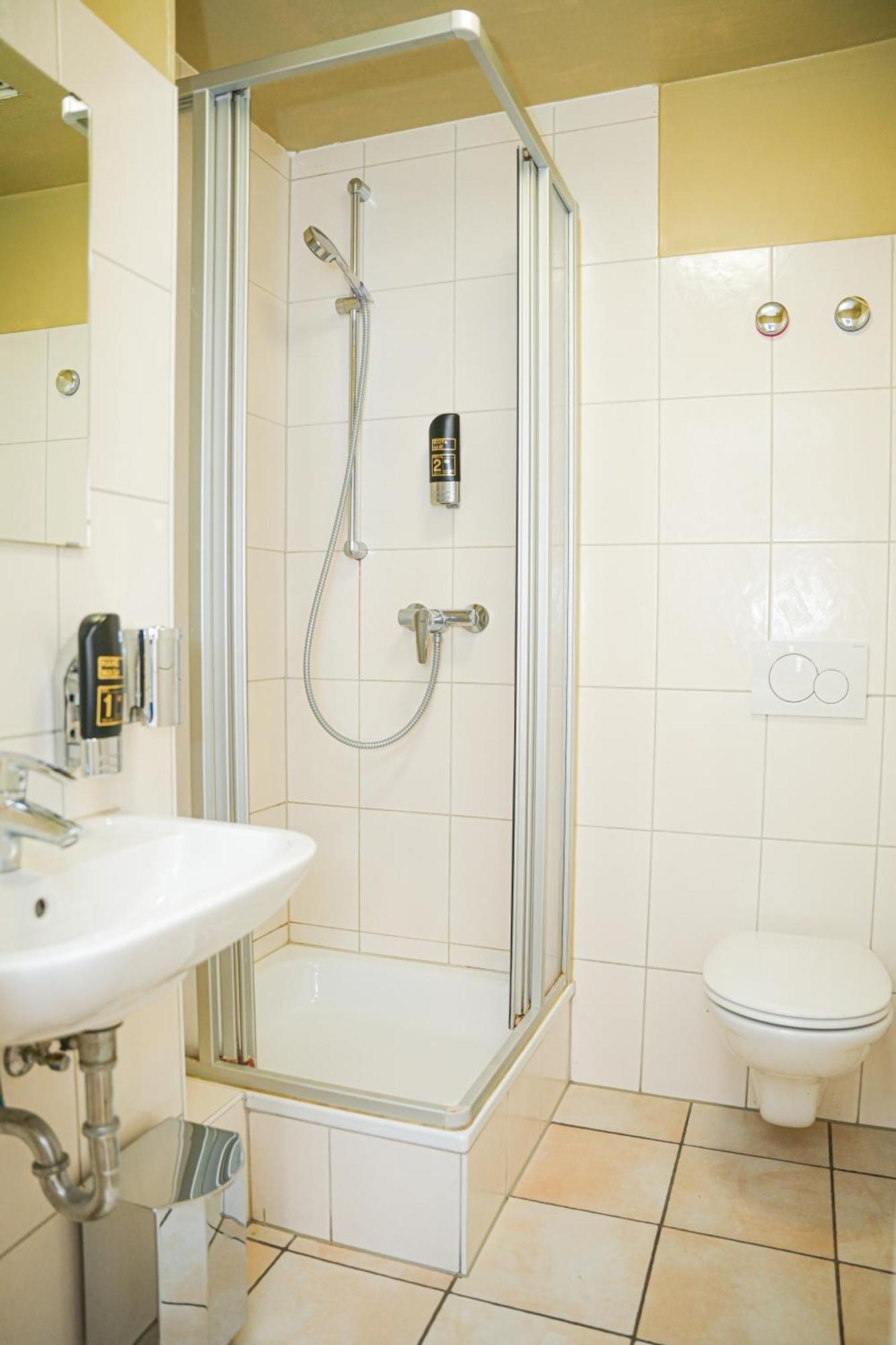 Hotel City Star Francfort-sur-le-Main Extérieur photo
